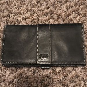 Black Leather Coach Checkbook Wallet